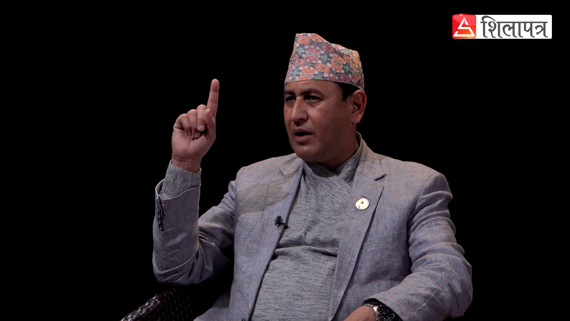 निजामती र अख्तियारसम्बन्धी विधेयकमा सरकारलाई रामहरि खतिवडाको चेतावनी 